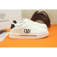 Versace Low Shoes